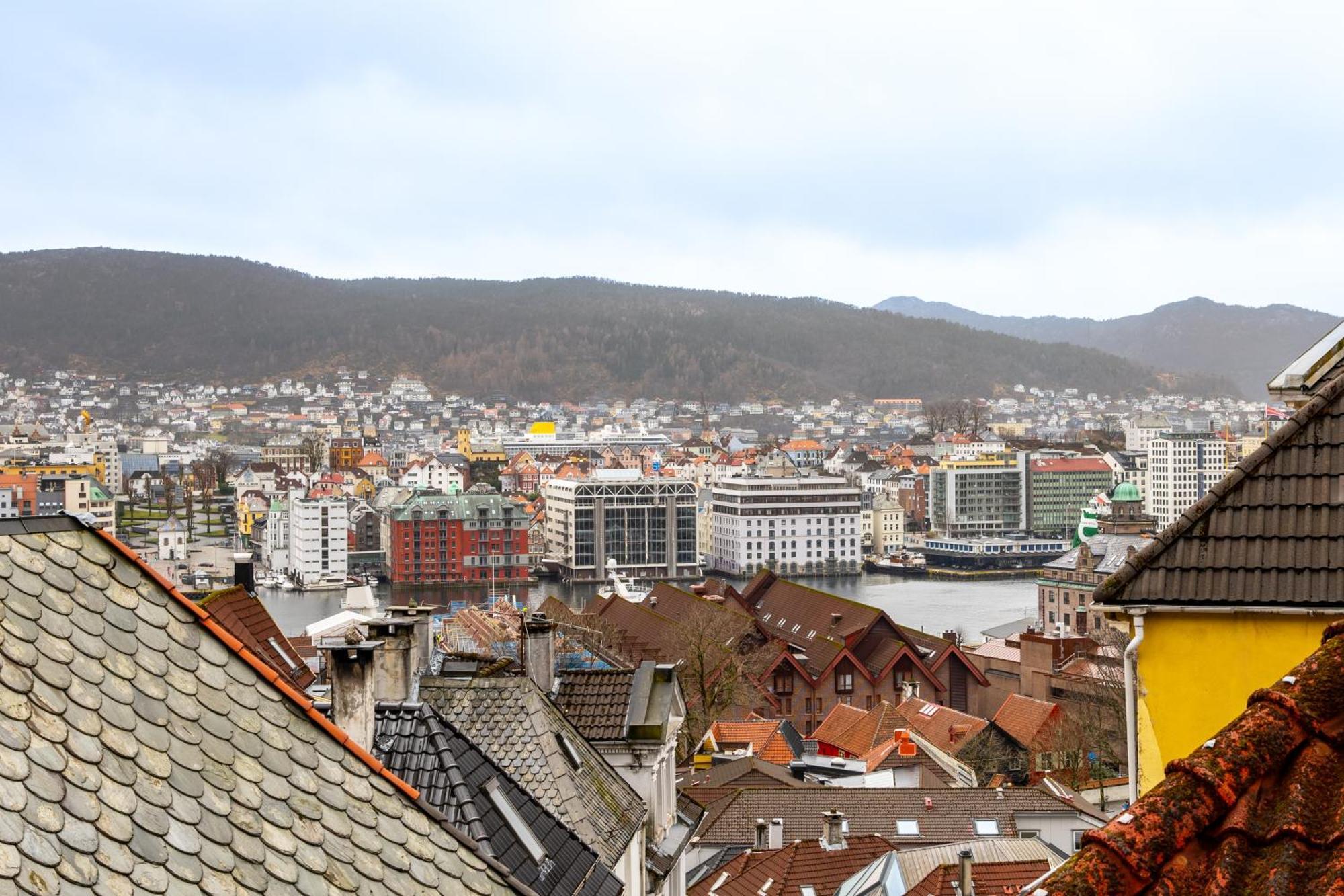 Dinbnb Apartments I 350M To Bryggen I Renovated 2023 I Quiet Top Apart 베르겐 외부 사진